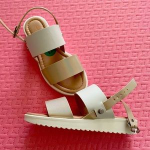 Girls sandals size 12